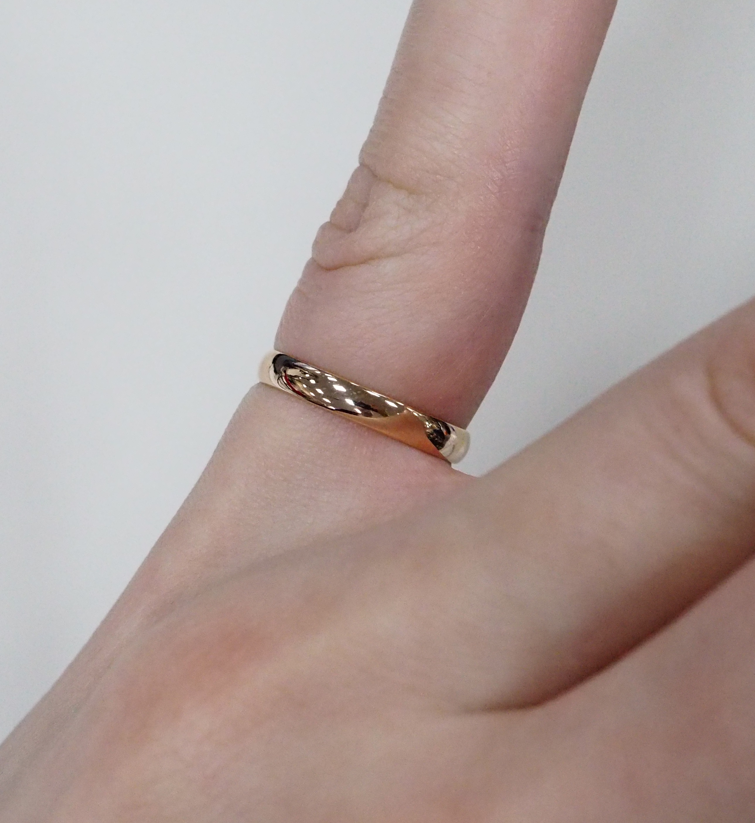 Серебряное обручальное кольцо
